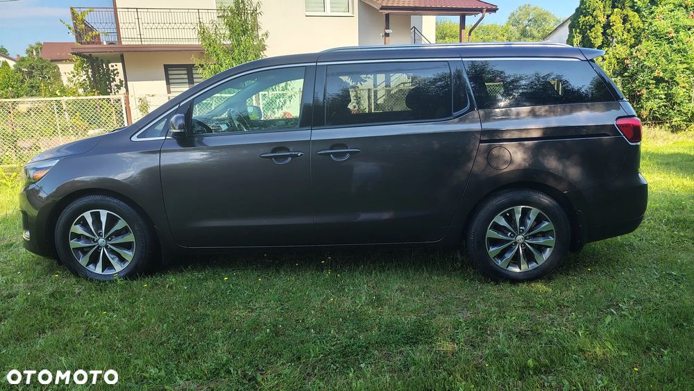 Kia Sedona 3.8 V6 LX - 8