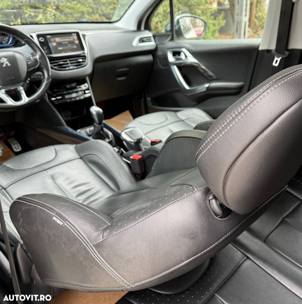 Peugeot 2008 1.6 VTi Allure - 13