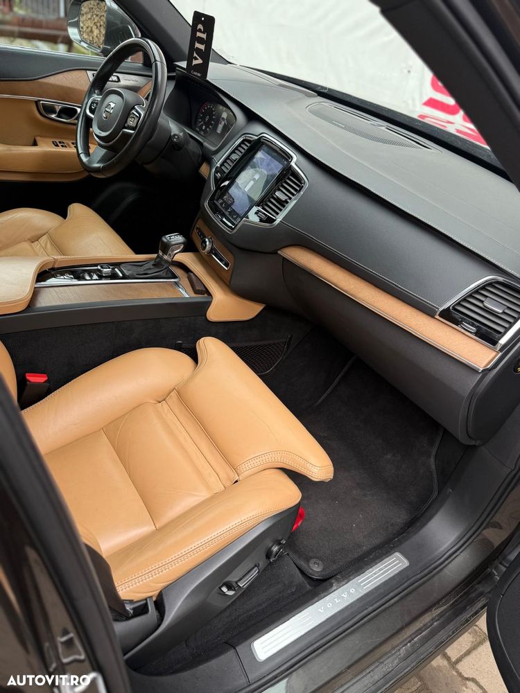 Volvo XC 90 T5 AWD Geartronic Inscription - 26