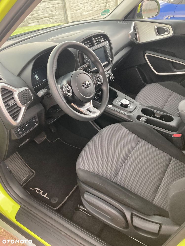 Kia Soul e-Soul 39kWh L - 9