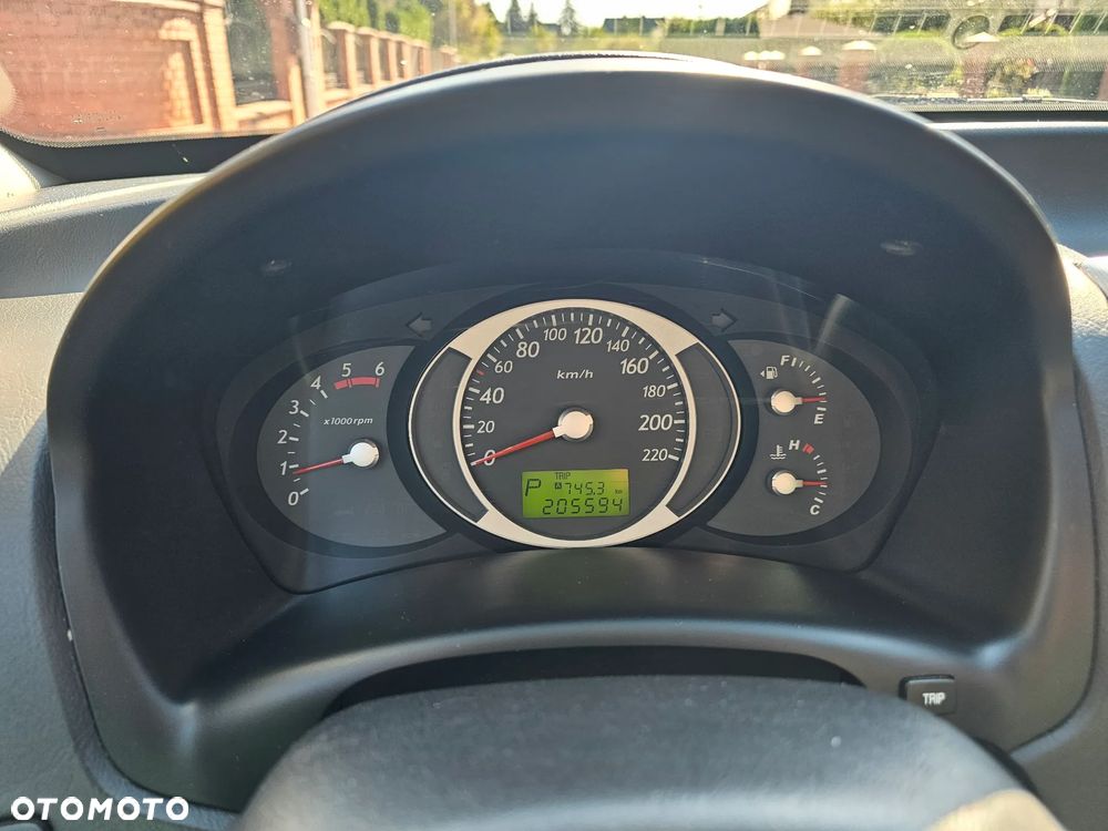 Hyundai Tucson 2.0 CRDi VGT 2WD Automatik GLS - 30