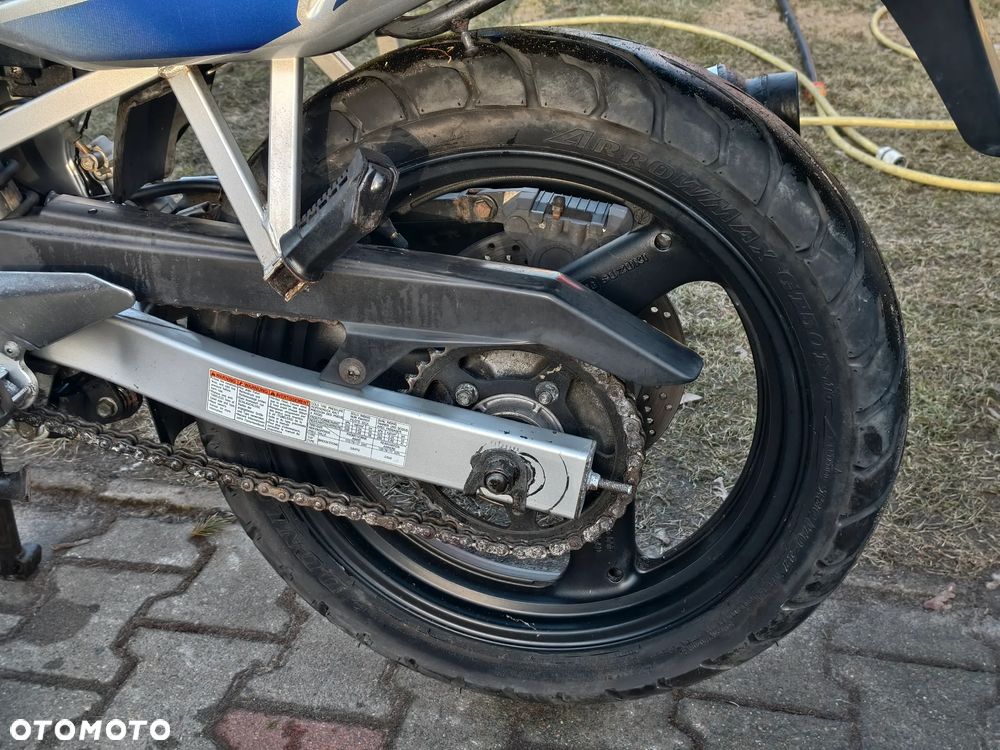 Suzuki GS - 17