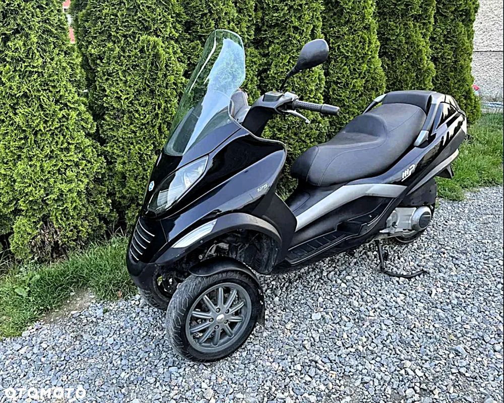 Piaggio MP-3 - 1