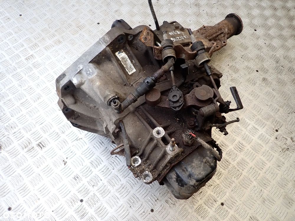 SKRZYNIA BIEGÓW SUZUKI BENZYNA ZL4 - 1