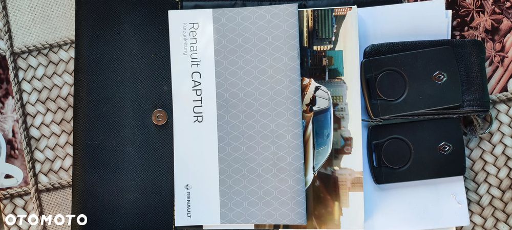 Renault Captur - 27