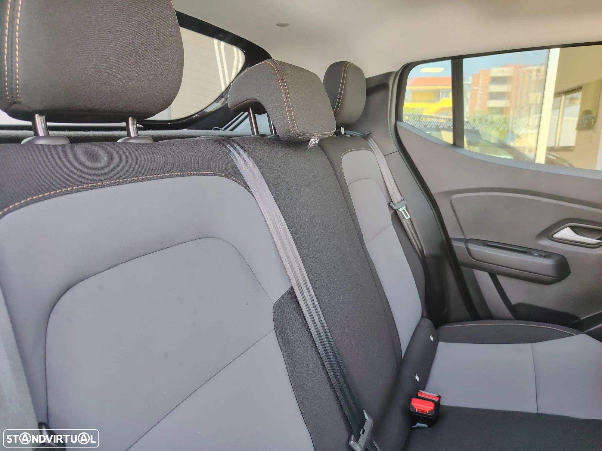 Dacia Sandero 1.0 TCe Stepway Extreme - 18