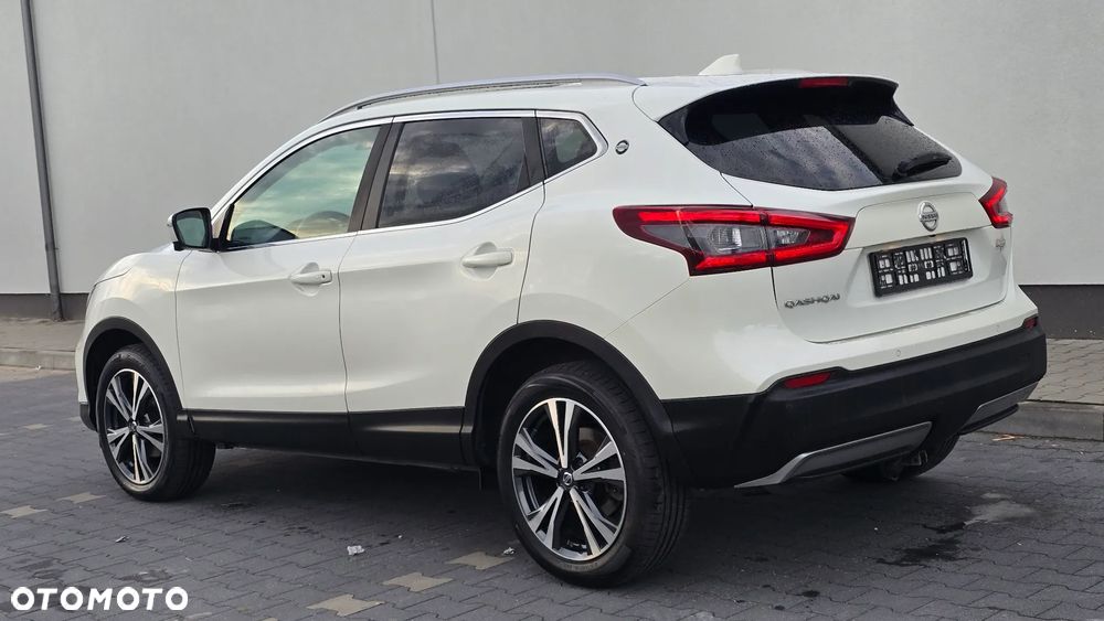 Nissan Qashqai - 14