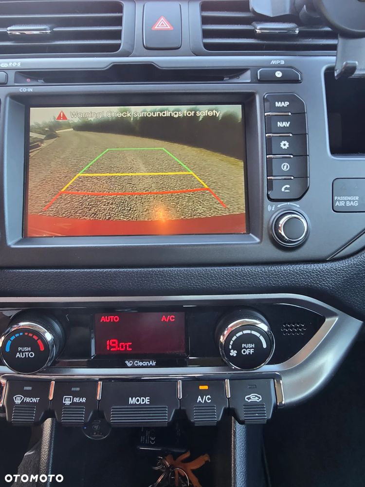 Kia Rio 1.4 L - 20
