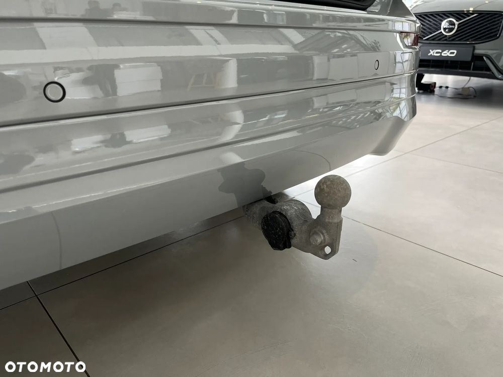 Volvo XC 60 B5 B AWD Core - 14