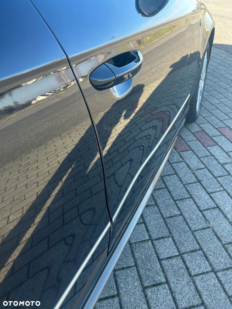 Volkswagen Passat 2.0 TDI Comfortline R-Style - 5