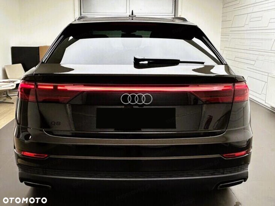 Audi Q8 - 3