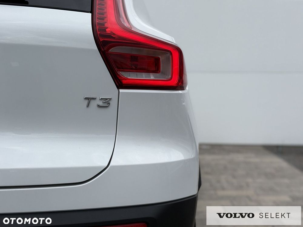 Volvo XC 40 - 35