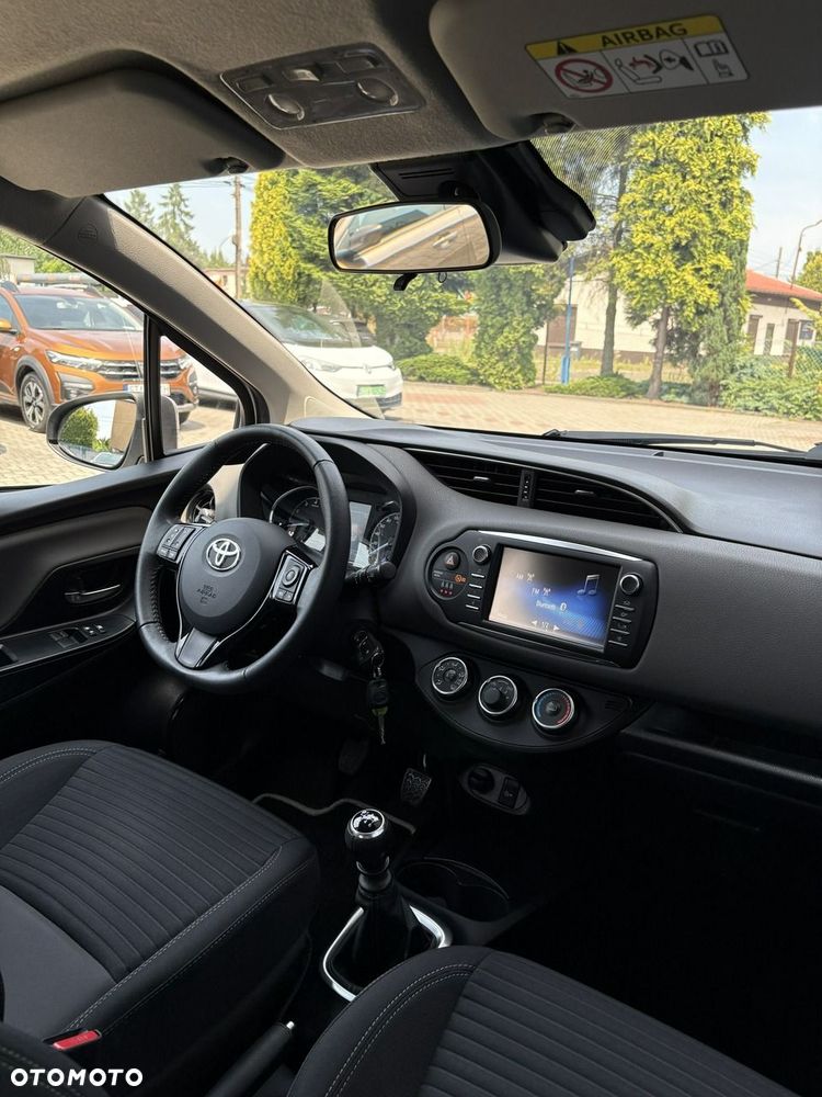 Toyota Yaris - 14