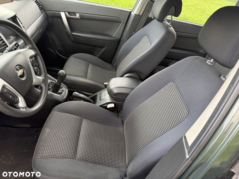 Chevrolet Captiva 2.0 d LS - 16