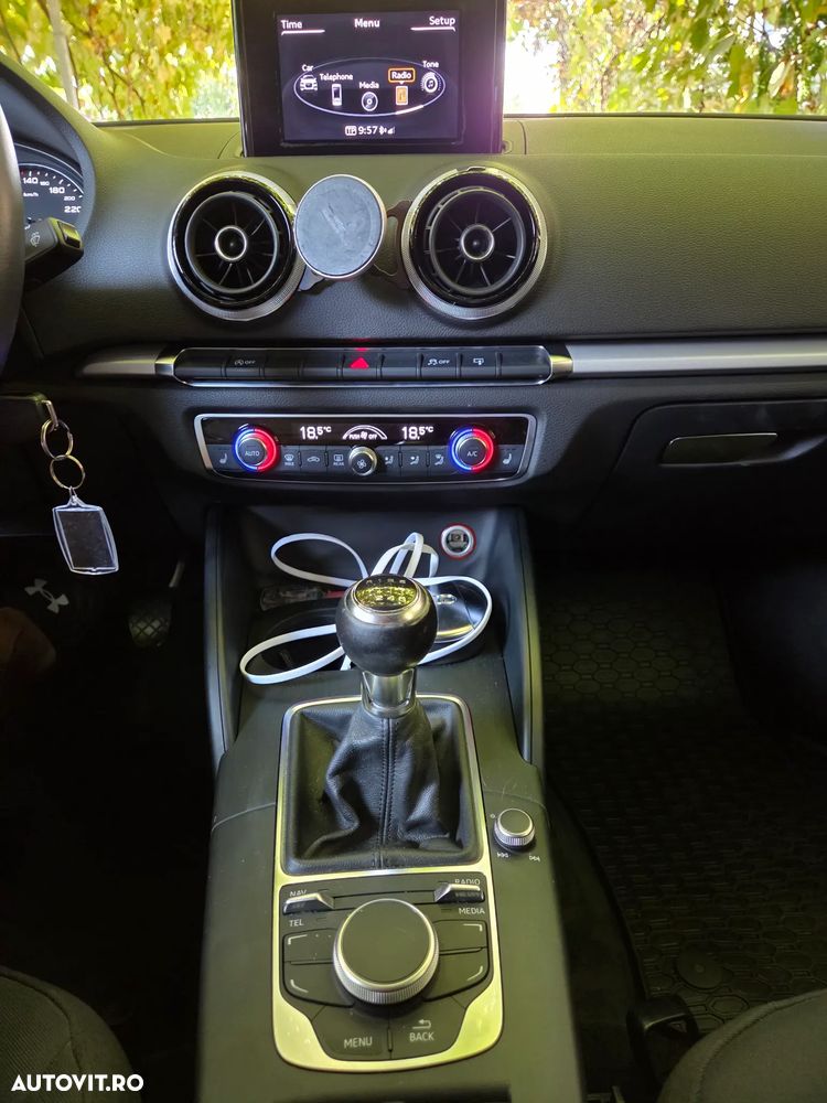 Audi A3 1.6 TDI Ambition - 2