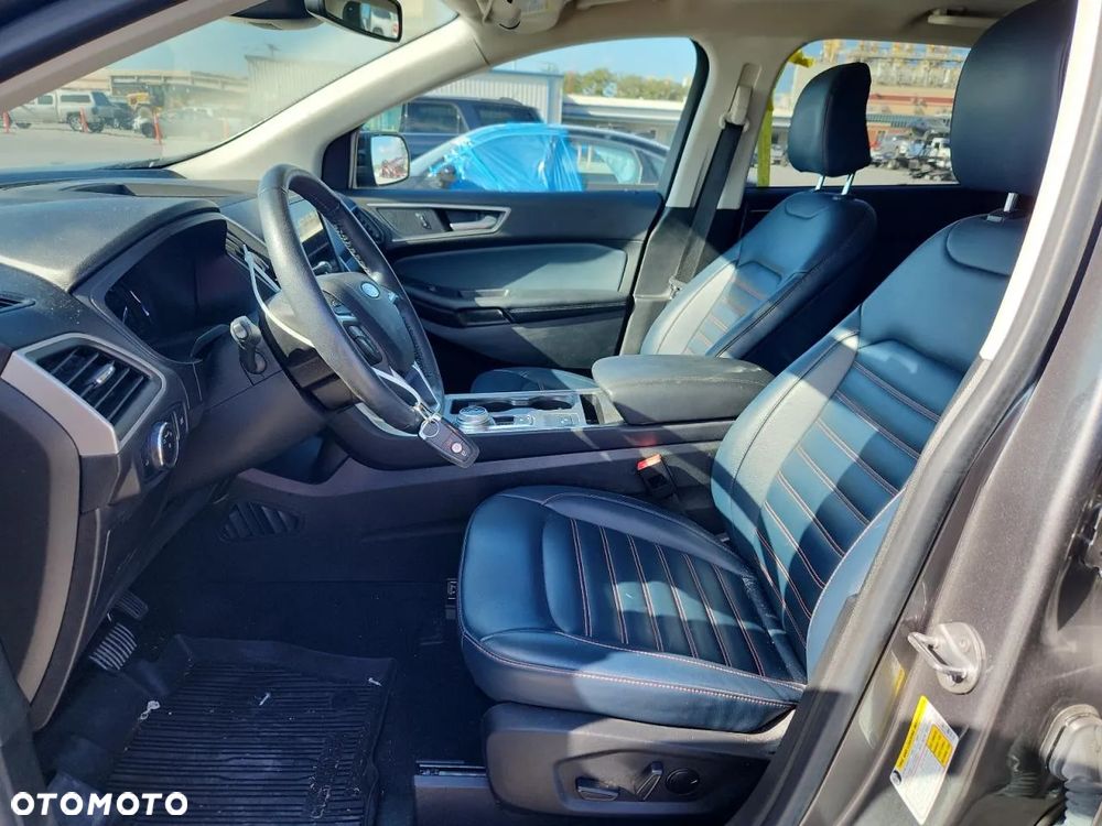 Ford Edge - 7