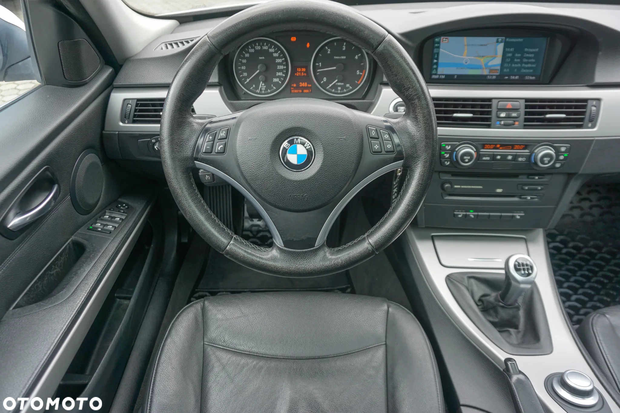 BMW Seria 3 325d - 20