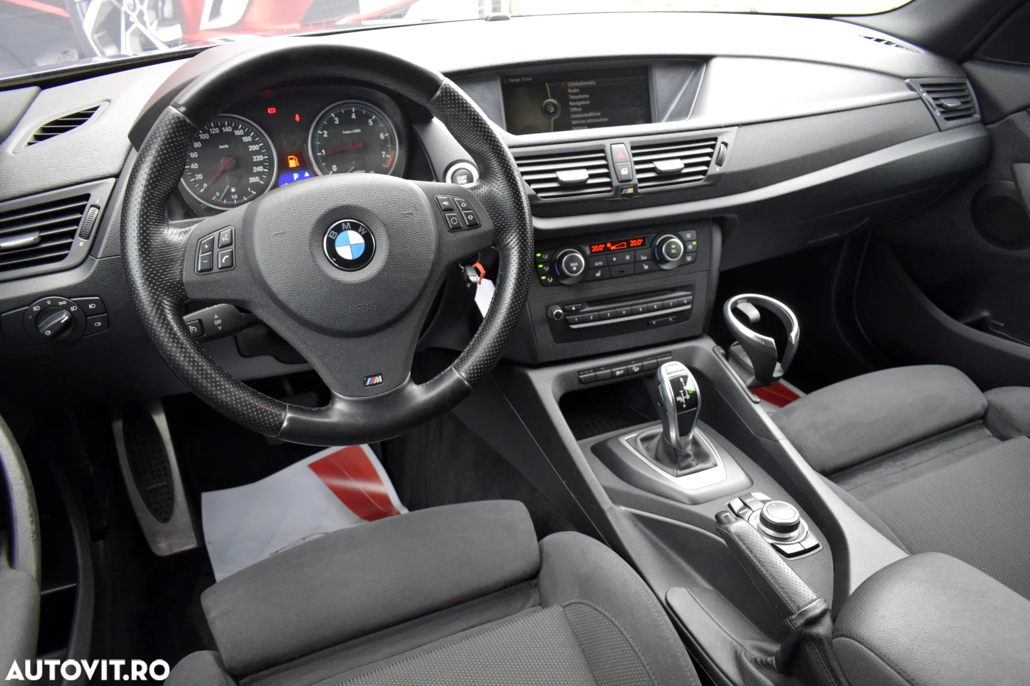 BMW X1 - 11