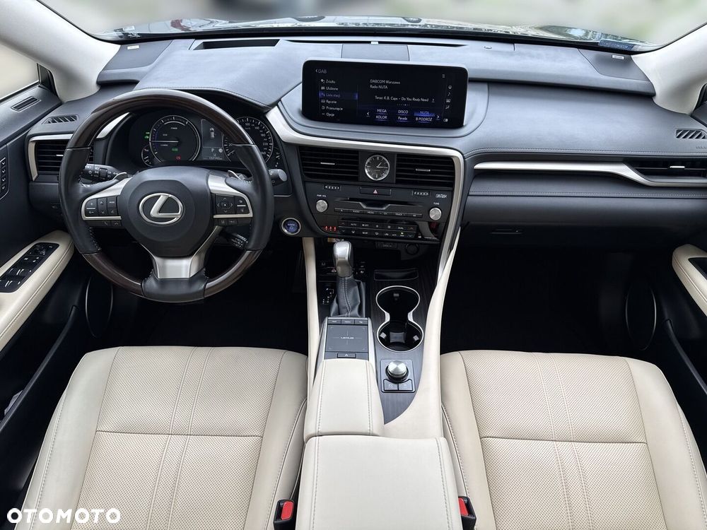 Lexus RX 450h Omotenashi - 3
