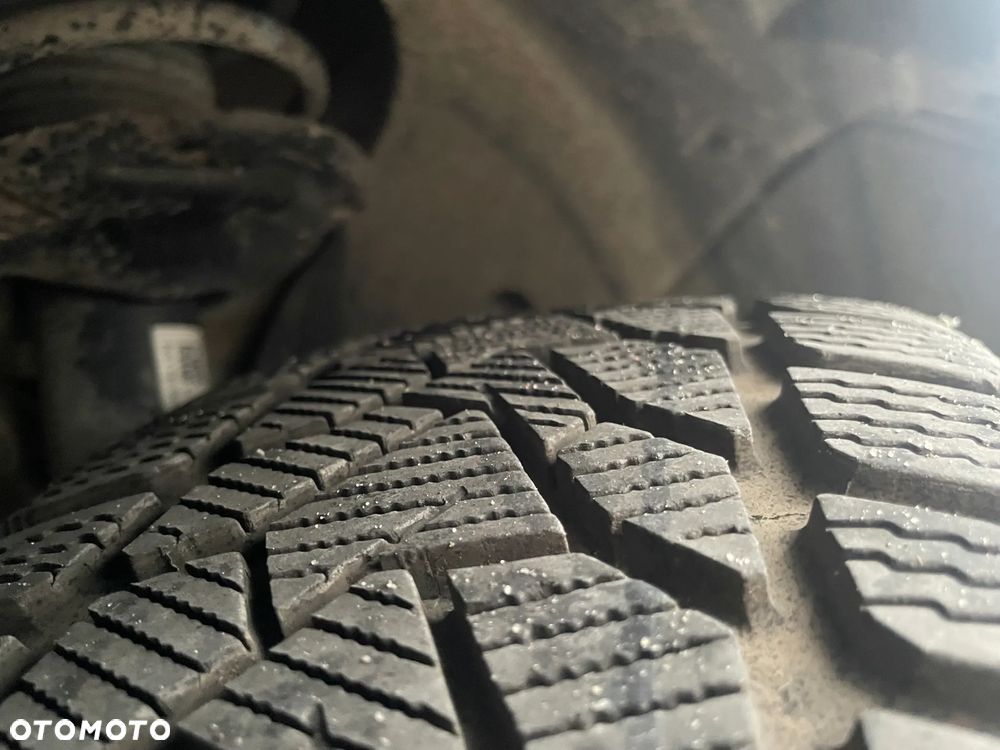 Volkswagen Golf 2.0 TDI - 17