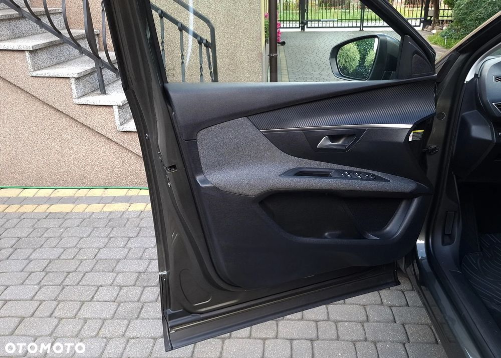 Peugeot 3008 BlueHDi 120 Stop & Start EAT6 Allure - 12