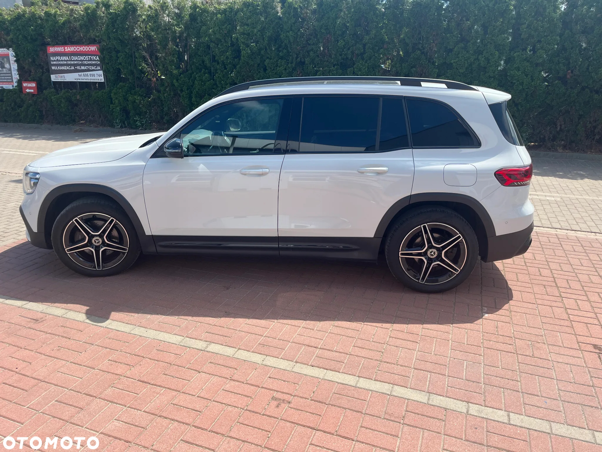 Mercedes-Benz GLB 180 d AMG Line 8G-DCT - 9