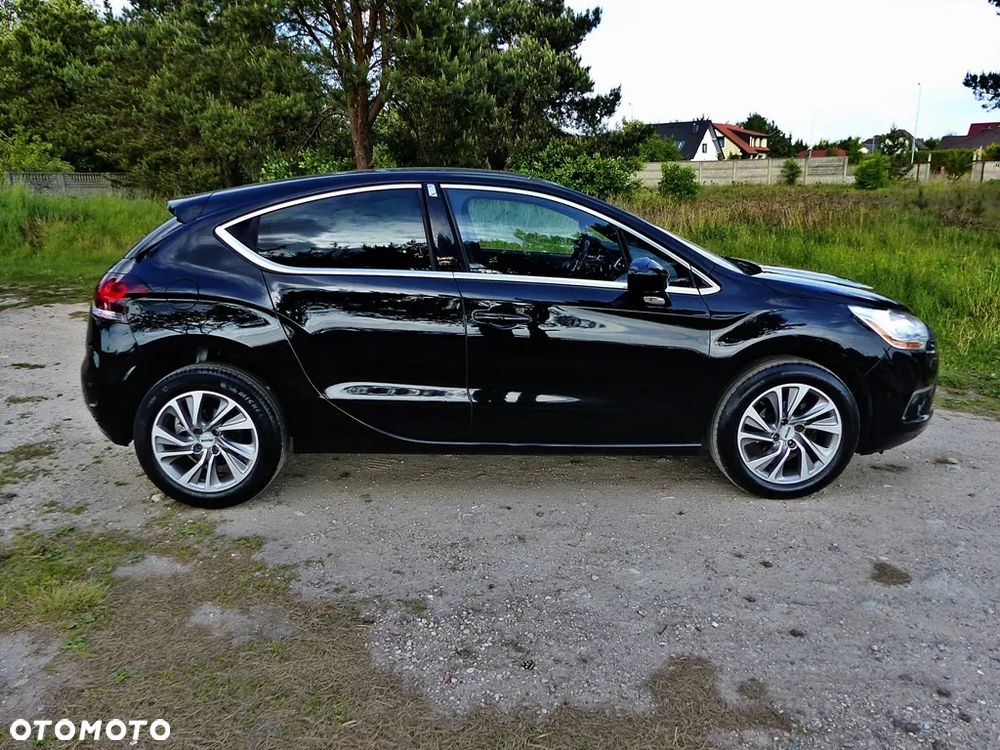 Citroën DS4 1.6 HDi SoChic - 6