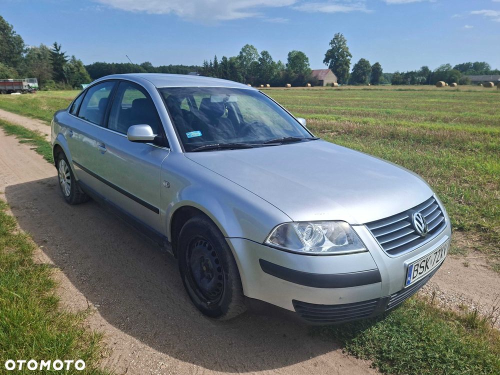 Volkswagen Passat - 2