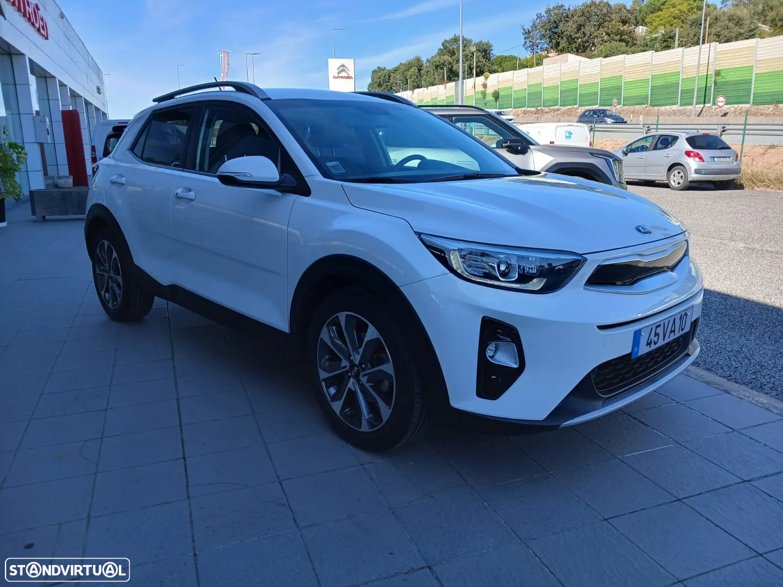 Kia Stonic 1.6 CRDi TX - 4