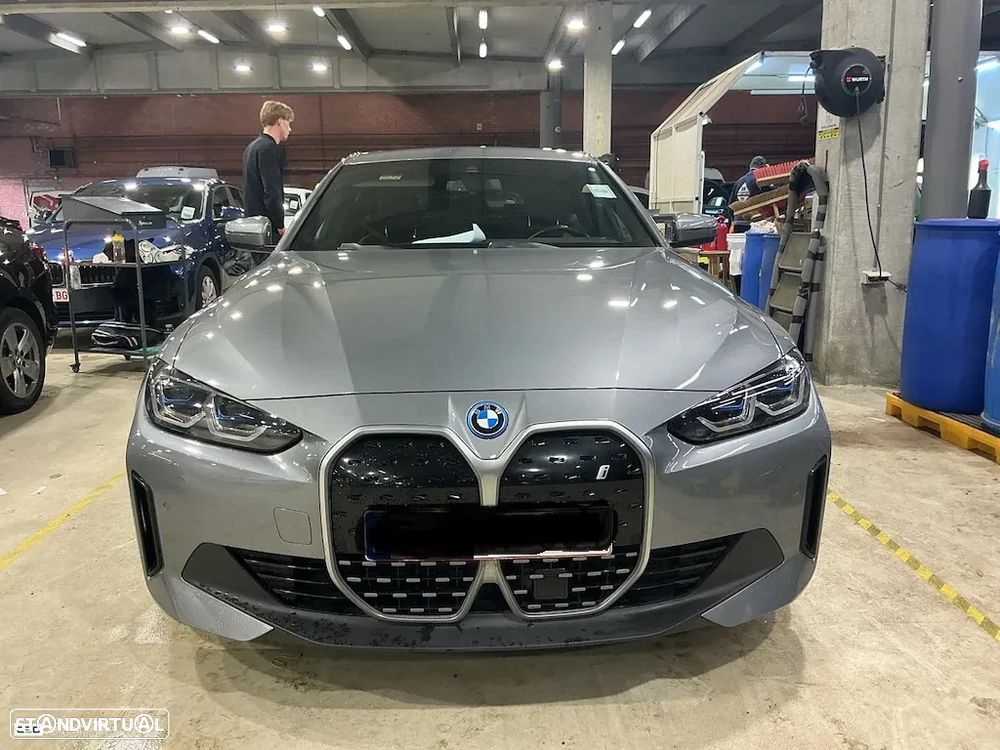 BMW i4 eDrive40 - 1