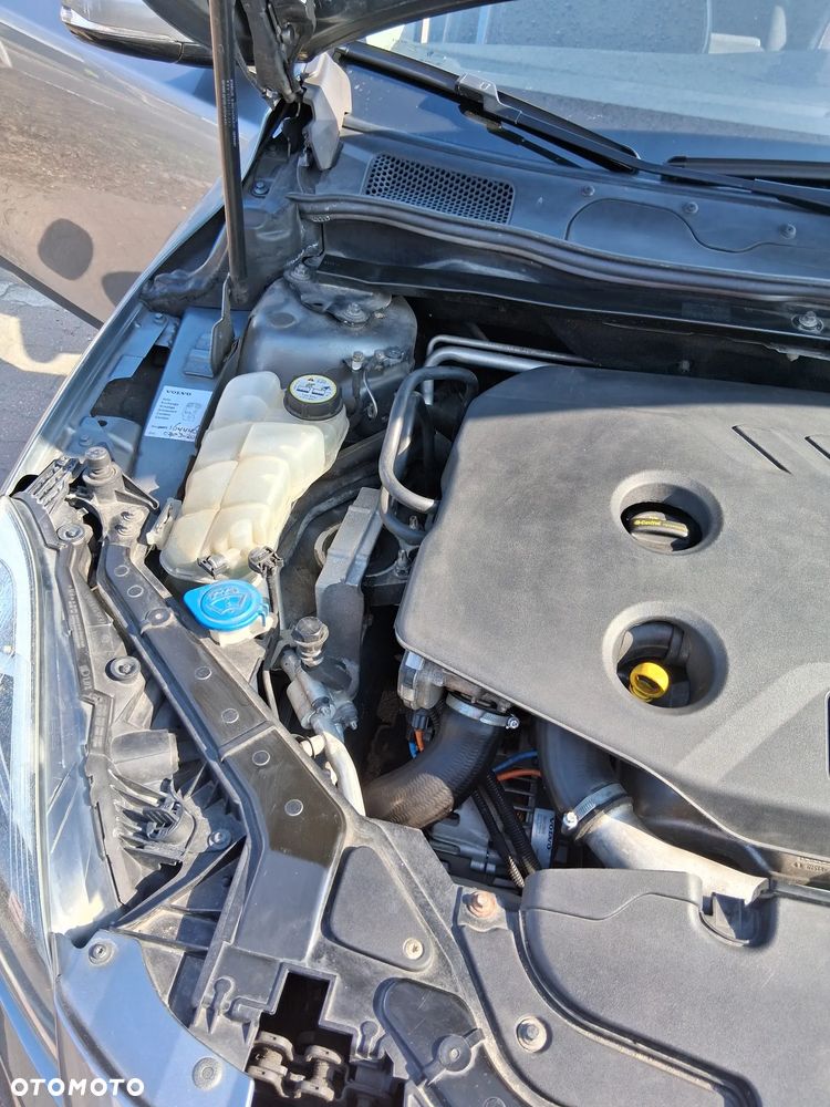Volvo V40 - 15