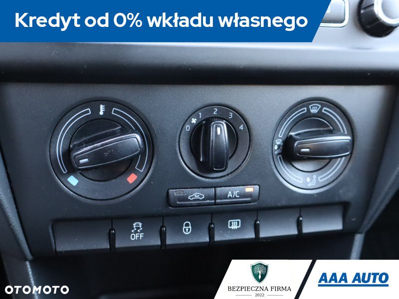 Skoda RAPID - 13