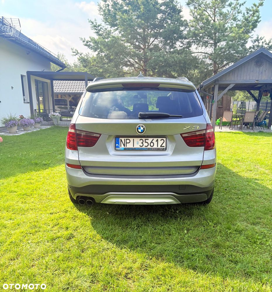 BMW X3 xDrive28i xLine - 4