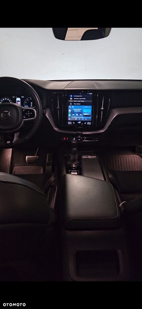 Volvo XC 60 T6 AWD R-Design - 13