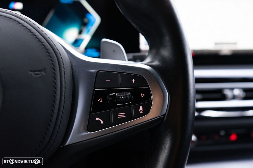 BMW 320 e Pack M Auto - 40