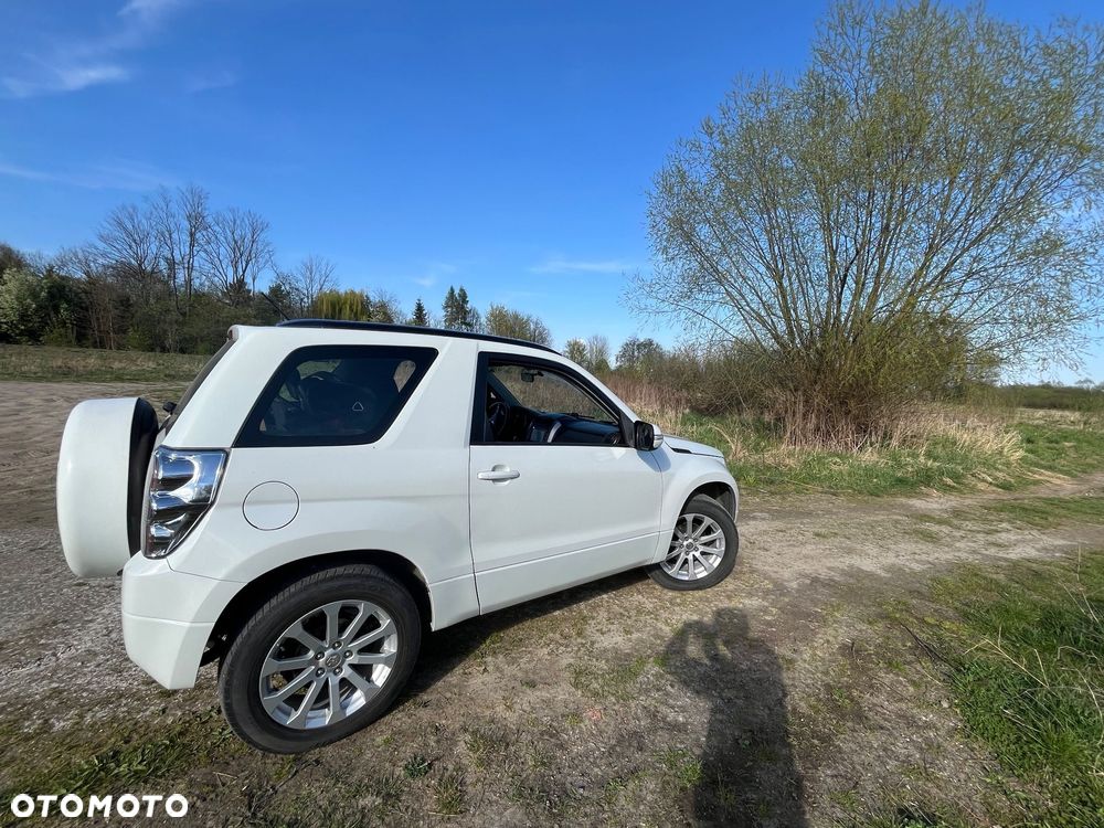 Suzuki Grand Vitara - 30