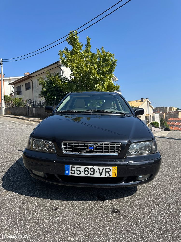 Volvo V40 Cross Country - 3