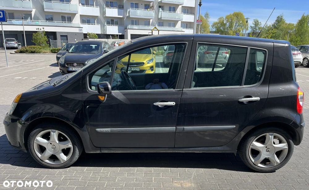 Renault Modus 1.6 16V Dynamique - 2