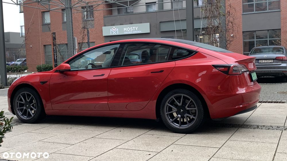 Tesla Model 3 - 15