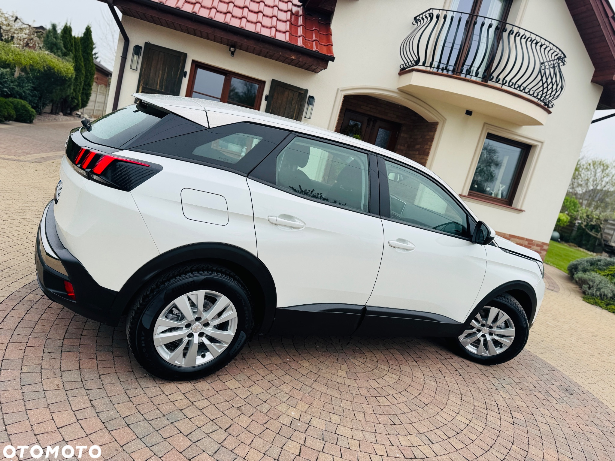 Peugeot 3008 BlueHDi 130 Stop & Start EAT8 Active Business-Paket - 30