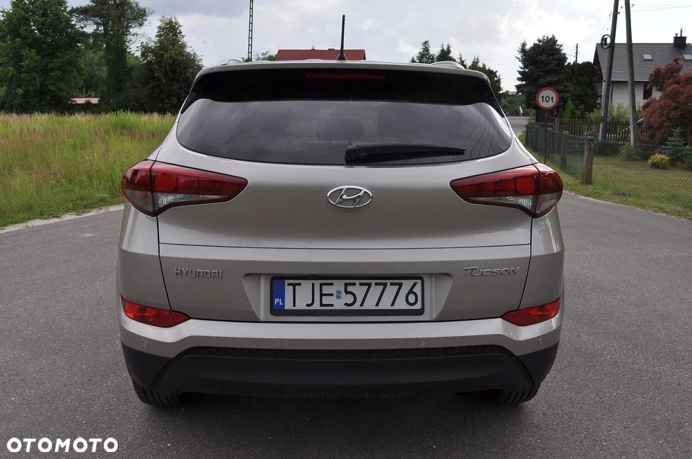 Hyundai Tucson 1.6 GDI BlueDrive GO 2WD - 8