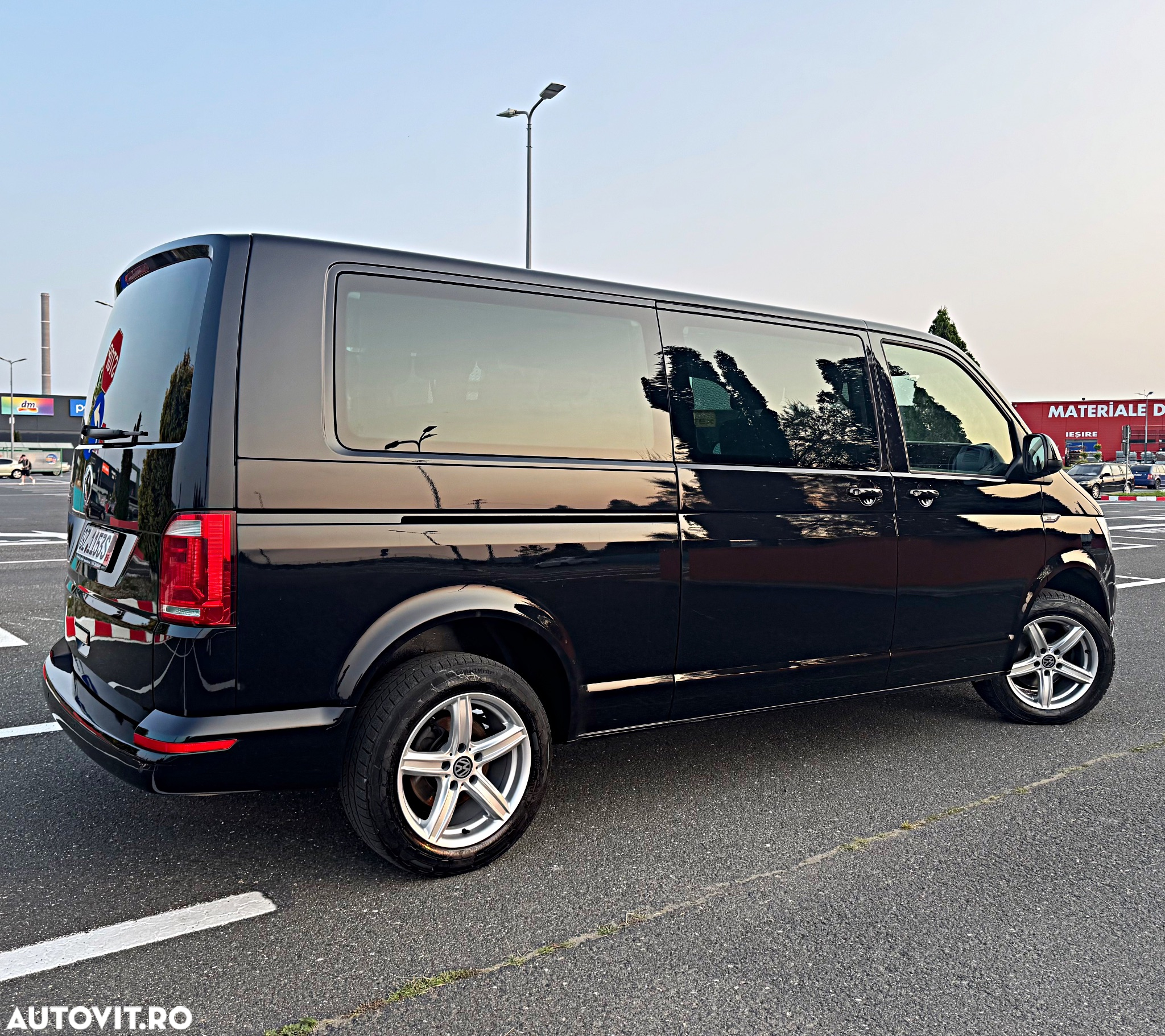 Volkswagen Caravelle T6 2.0 TDI KR Comfortline DSG - 3