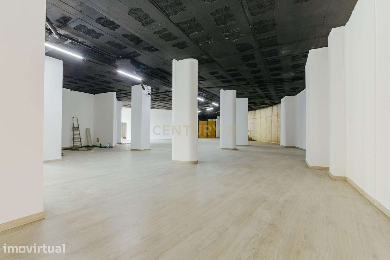 Armazém / Espaço Comercial para Venda – Barcarena, Oeiras - Grande imagem: 5/14