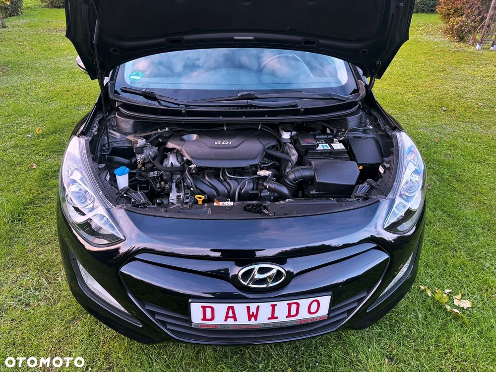 Hyundai i30 1.6 Fifa World Cup Edition - 40