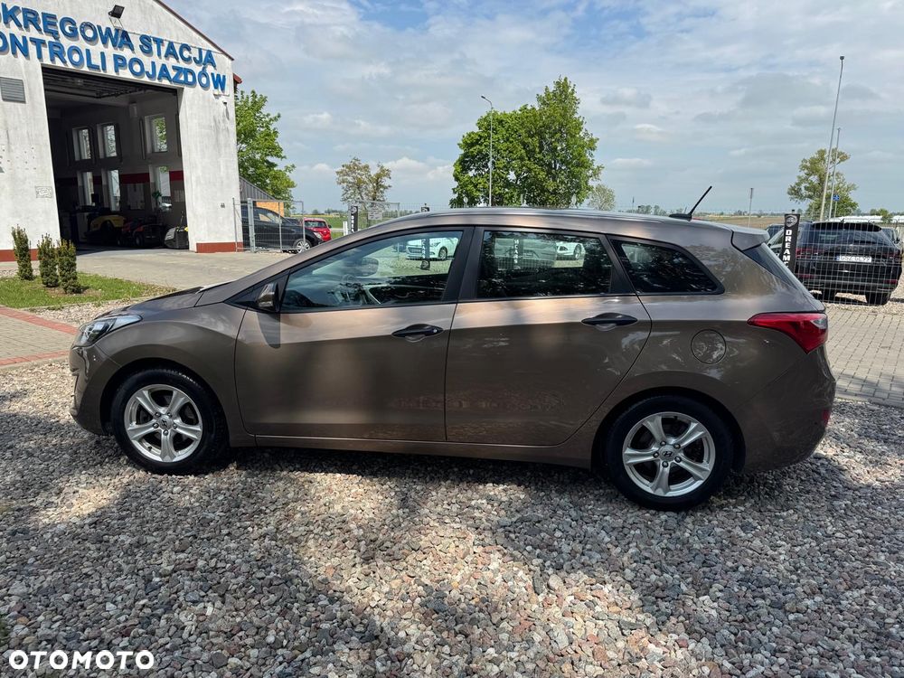 Hyundai i30 - 13