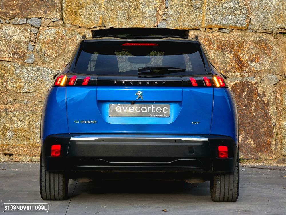 Peugeot e-2008 50 kWh GT - 27