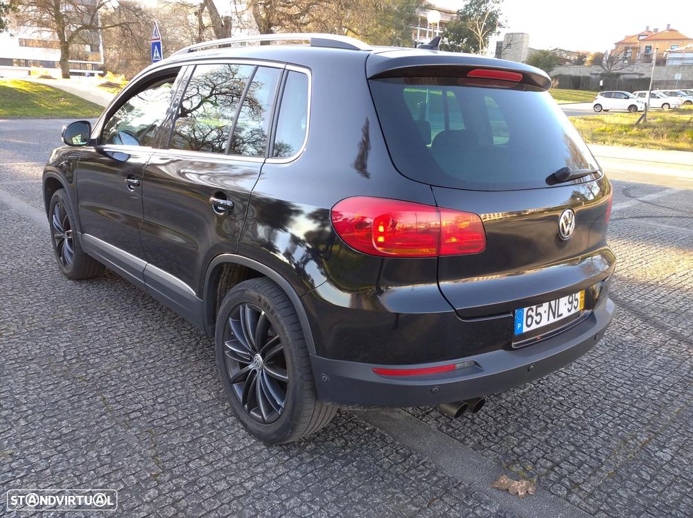 VW Tiguan 2.0 TDi Sport BlueMotion 4Motion - 13
