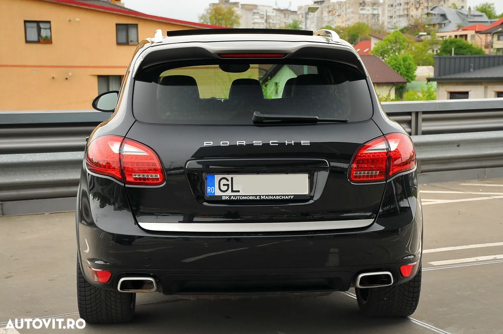 Porsche Cayenne 3.0TD TipTronic - 12