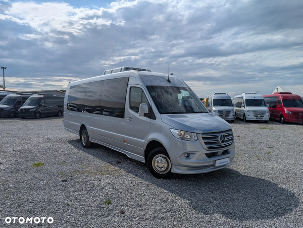 Mercedes-Benz Sprinter 519