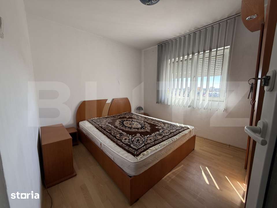 Apartament 3 camere, 55 mp, zona Micro 4 — fotografia 1
